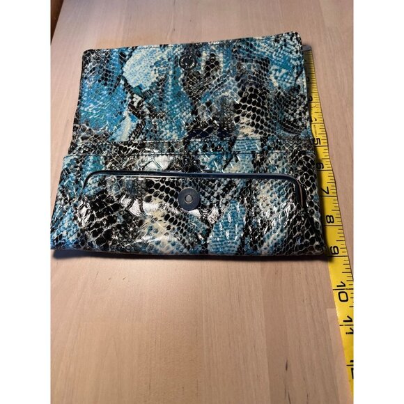 Kenneth Cole Reaction snakeskin blue black clutch never used - Picture 3 of 6